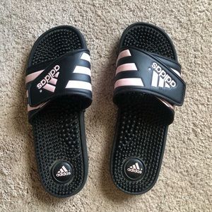 Adidas slides size 8